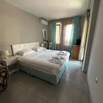 Penzion La Kameya 2*